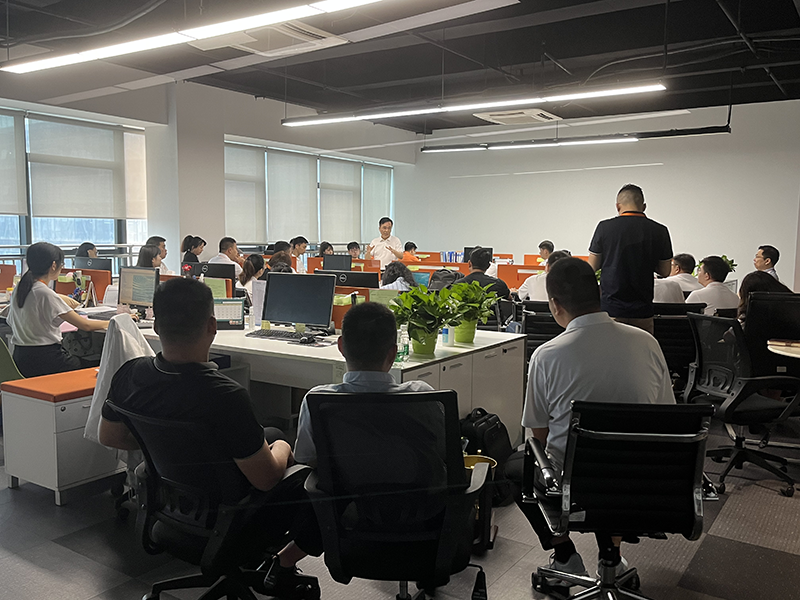 锤炼专业技能，激发创新思维——不朽情缘开展主题培训分享会